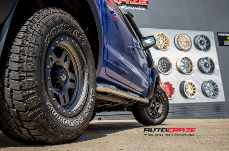 FORD RANGER ANZA MATTE ANTHRACITE WITH BLACK RING